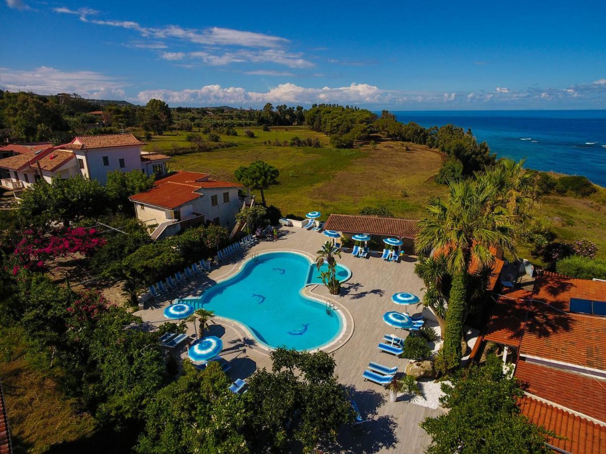 Hotel Residence Le Playe Santa Domenica  Exterior photo